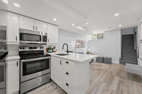 Photo 30 at 29 Grace Street, Bellwoods, Toronto