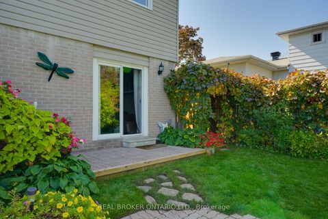 Photo 4 at 33 Porter Crescent, Grove East, Barrie