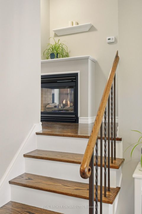 Photo 8 at 33 Porter Crescent, Grove East, Barrie