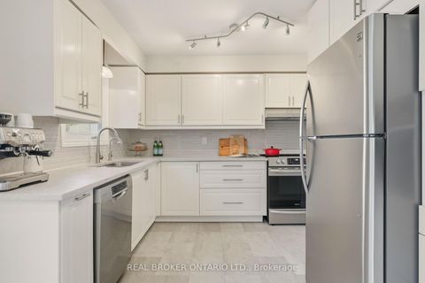 Photo 14 at 33 Porter Crescent, Grove East, Barrie