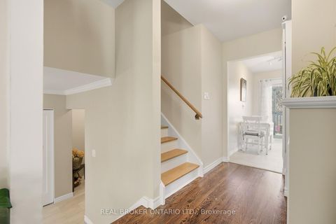 Photo 18 at 33 Porter Crescent, Grove East, Barrie