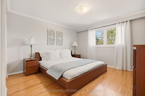 Photo 19 at 33 Porter Crescent, Grove East, Barrie