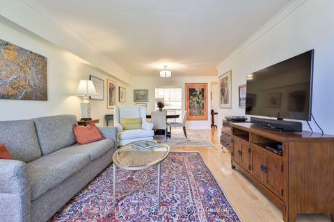 Photo 9 at 408 - 955 Millwood Road, Leaside, Toronto