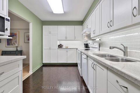 Photo 13 at 408 - 955 Millwood Road, Leaside, Toronto