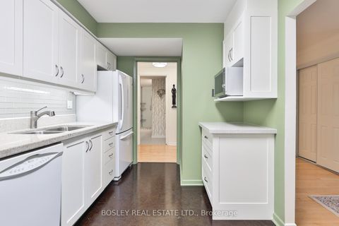 Photo 15 at 408 - 955 Millwood Road, Leaside, Toronto