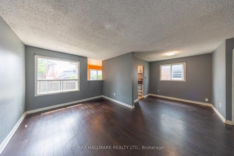 Photo 8 at 200 Adele Crescent, McLaughlin, Oshawa
