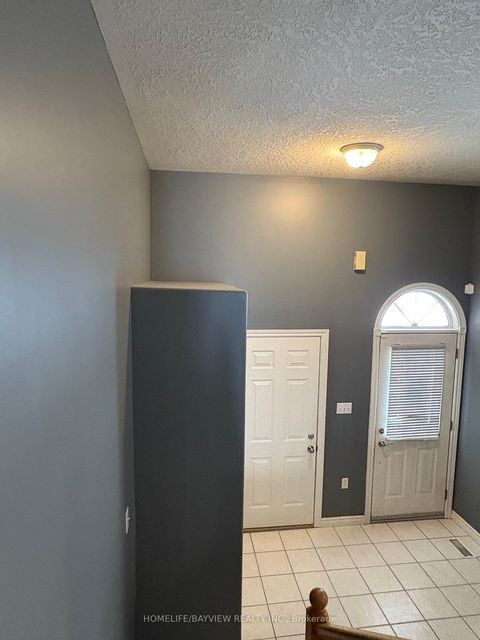 Photo 2 at 4 Quinlan Road, Georgian Drive, Barrie