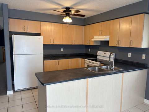 Photo 6 at 4 Quinlan Road, Georgian Drive, Barrie