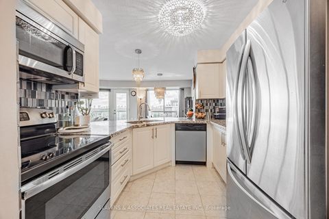 Photo 10 at 603 - 890 Sheppard Avenue W, Bathurst Manor, Toronto