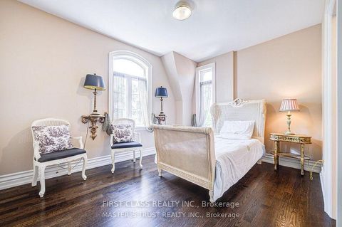 Photo 30 at 216 Parkview Avenue, Willowdale East, Toronto