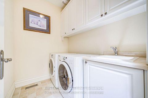 Photo 33 at 216 Parkview Avenue, Willowdale East, Toronto