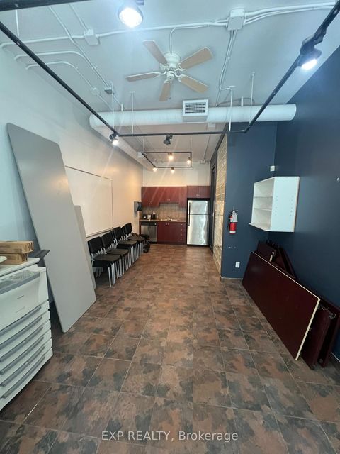 Photo 17 at 8 - 951 Wilson Avenue, CFB, Toronto