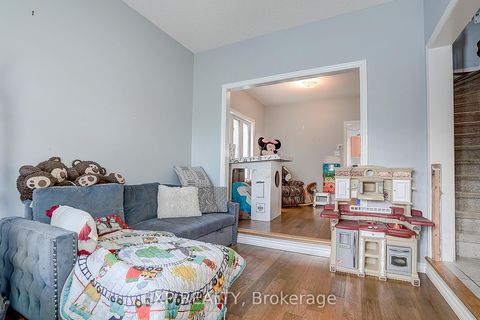 Photo 5 at 290 Country Lane, Painswick South, Barrie