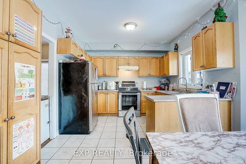 Photo 9 at 290 Country Lane, Painswick South, Barrie