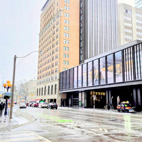 Photo 4 at 412 - 188 Cumberland Street, Annex, Toronto