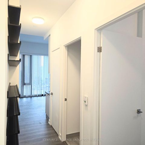 Photo 13 at 412 - 188 Cumberland Street, Annex, Toronto