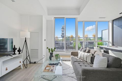 Photo 10 at 513 - 2369 Danforth Avenue, Danforth, Toronto