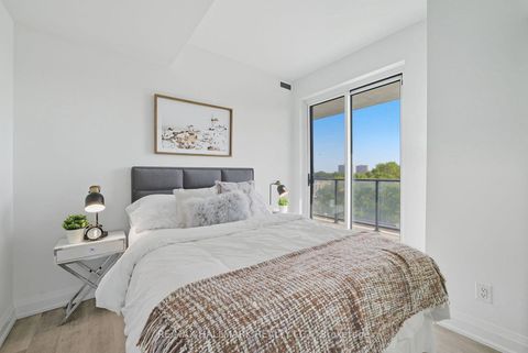 Photo 14 at 513 - 2369 Danforth Avenue, Danforth, Toronto