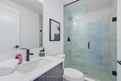 Photo 19 at 513 - 2369 Danforth Avenue, Danforth, Toronto