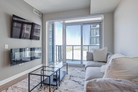 Photo 7 at 2125 - 9000 Jane Street, Vellore Village, Vaughan