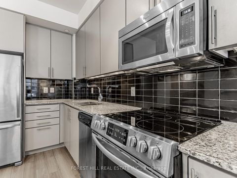 Photo 8 at 517 - 60 Berwick Avenue, Eglinton, Toronto