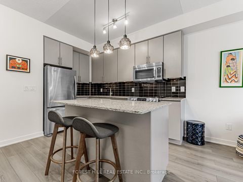 Photo 10 at 517 - 60 Berwick Avenue, Eglinton, Toronto