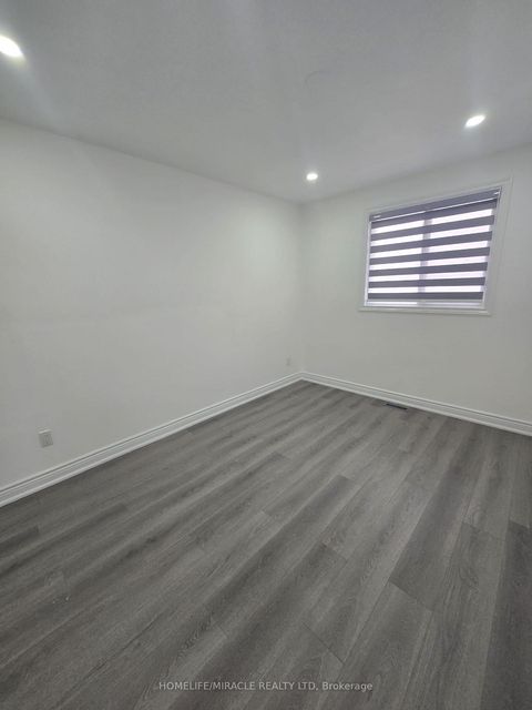 Photo 17 at 3 Sylvia Street, Grove East, Barrie