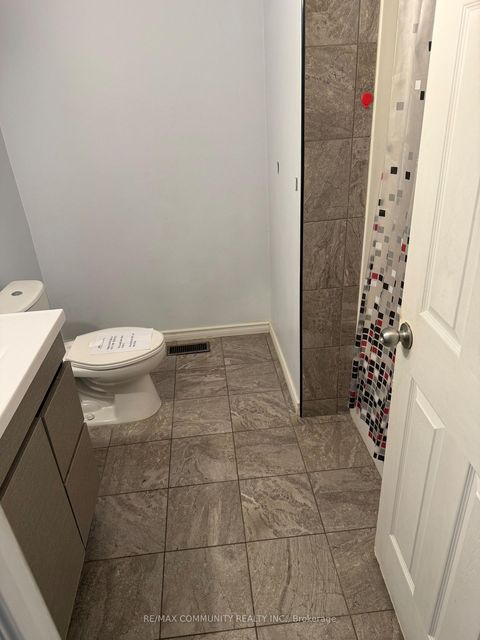 Photo 1 at 2082 St John's Road, Alcona, Innisfil