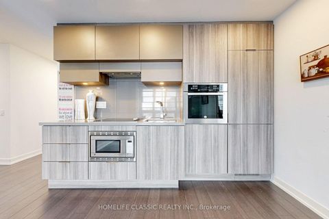 Photo 6 at 1804 - 39 Roehampton Avenue, Mount Pleasant West, Toronto