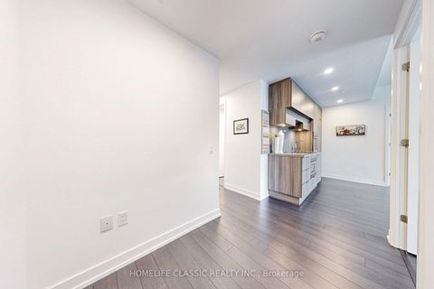 Photo 16 at 1804 - 39 Roehampton Avenue, Mount Pleasant West, Toronto