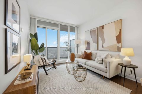 Photo 6 at 909 - 530 St Clair Avenue W, Cedarvale, Toronto