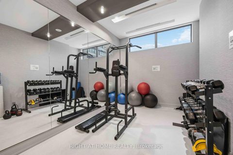 Photo 21 at 909 - 530 St Clair Avenue W, Cedarvale, Toronto