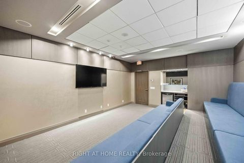 Photo 23 at 909 - 530 St Clair Avenue W, Cedarvale, Toronto