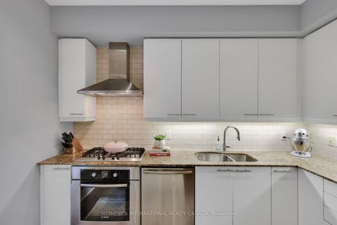 Photo 17 at 45 Pleasant Boulevard, Moore Park, Toronto