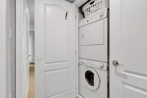 Photo 32 at 45 Pleasant Boulevard, Moore Park, Toronto