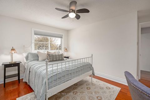 Photo 28 at 1544 Greenbriar Drive, GA Glen Abbey, Oakville