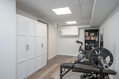 Photo 39 at 1544 Greenbriar Drive, GA Glen Abbey, Oakville