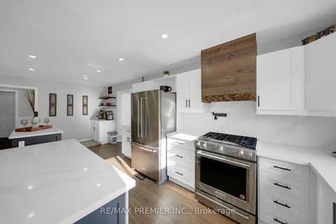 Photo 10 at 61 Barwick Drive, West Bayfield, Barrie