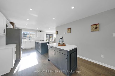 Photo 13 at 61 Barwick Drive, West Bayfield, Barrie