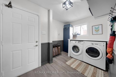 Photo 18 at 61 Barwick Drive, West Bayfield, Barrie