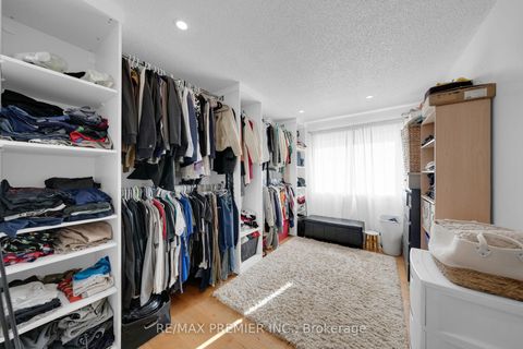 Photo 23 at 61 Barwick Drive, West Bayfield, Barrie