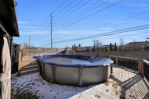 Photo 43 at 61 Barwick Drive, West Bayfield, Barrie