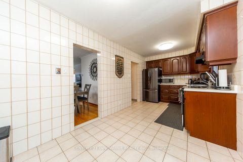 Photo 10 at 4 Albacore Crescent, Woburn, Toronto