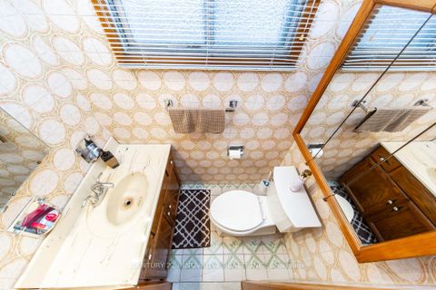 Photo 14 at 4 Albacore Crescent, Woburn, Toronto