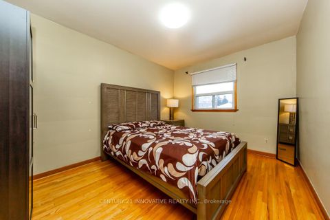 Photo 19 at 4 Albacore Crescent, Woburn, Toronto