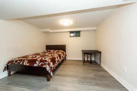 Photo 31 at 4 Albacore Crescent, Woburn, Toronto