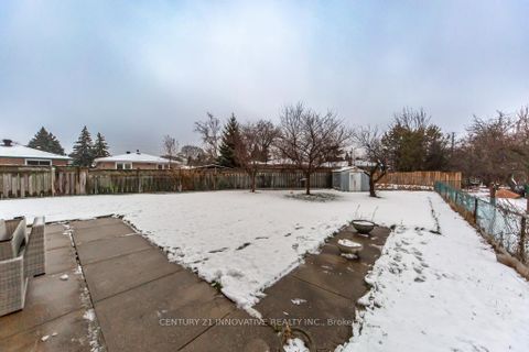 Photo 36 at 4 Albacore Crescent, Woburn, Toronto