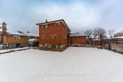 Photo 38 at 4 Albacore Crescent, Woburn, Toronto