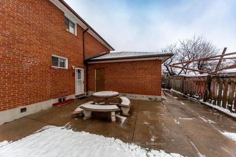 Photo 39 at 4 Albacore Crescent, Woburn, Toronto