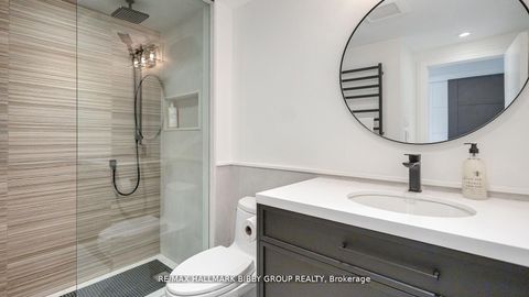 Photo 27 at 613 - 99 Harbour Square, Waterfront Communities C1, Toronto